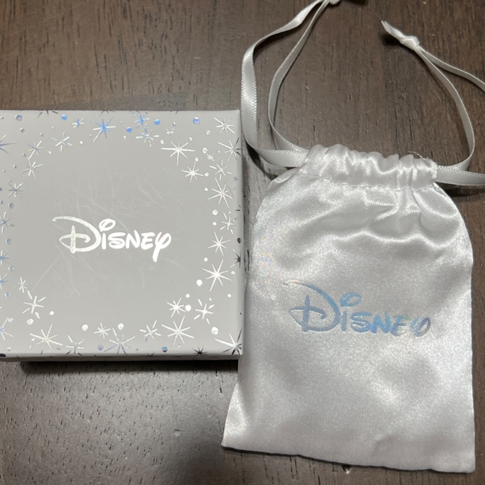 Diamonique's Disney Interlocked Minnie & MickeyRing, Sterling - Picture 9 of 11